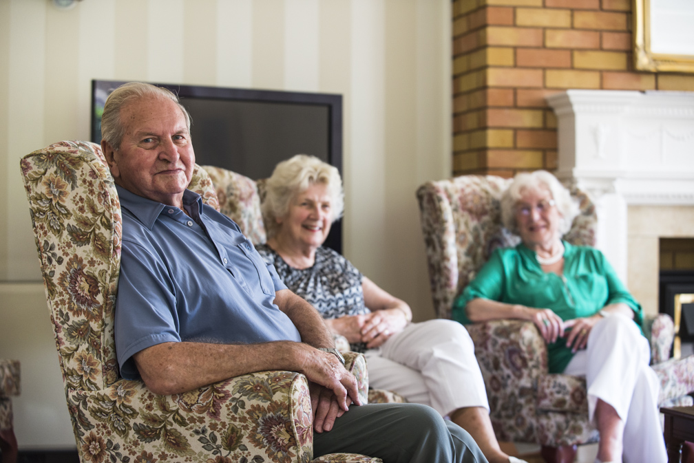 camine de batrani private